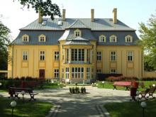 Czechowice - Dziedzice - Restauracja Zespołu Pałacowo - Parkowego "Pałac Kotulińskich" ul., Zamkowa 2