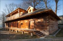 Ryglice - Restauracja Spichlerza Dworskiego z 1757 roku, ul. Tarnowska 33